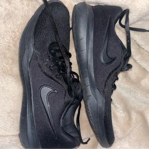 Nike flex supreme TR6 training in excellent used condition